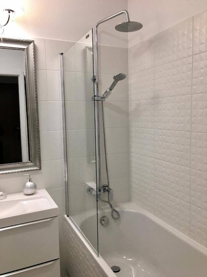 Apartament Flora Deluxe Naswietlanie Uv Bialystok Ngoại thất bức ảnh