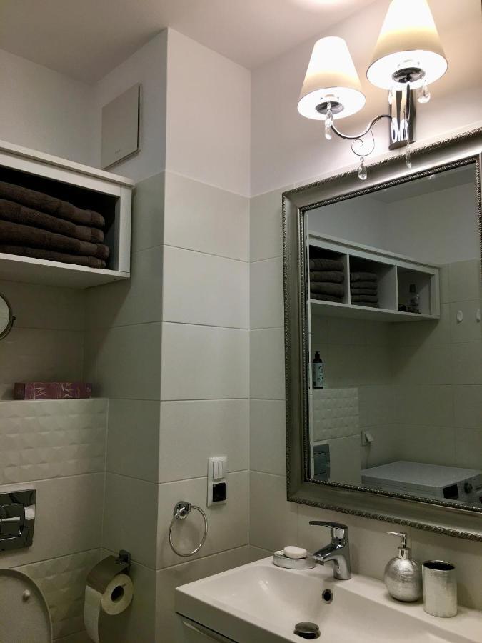 Apartament Flora Deluxe Naswietlanie Uv Bialystok Ngoại thất bức ảnh